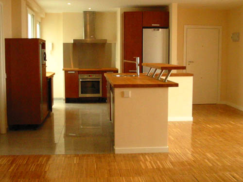 foto de reforma de vivienda integrando la cocina y el salon en una sola habitacion